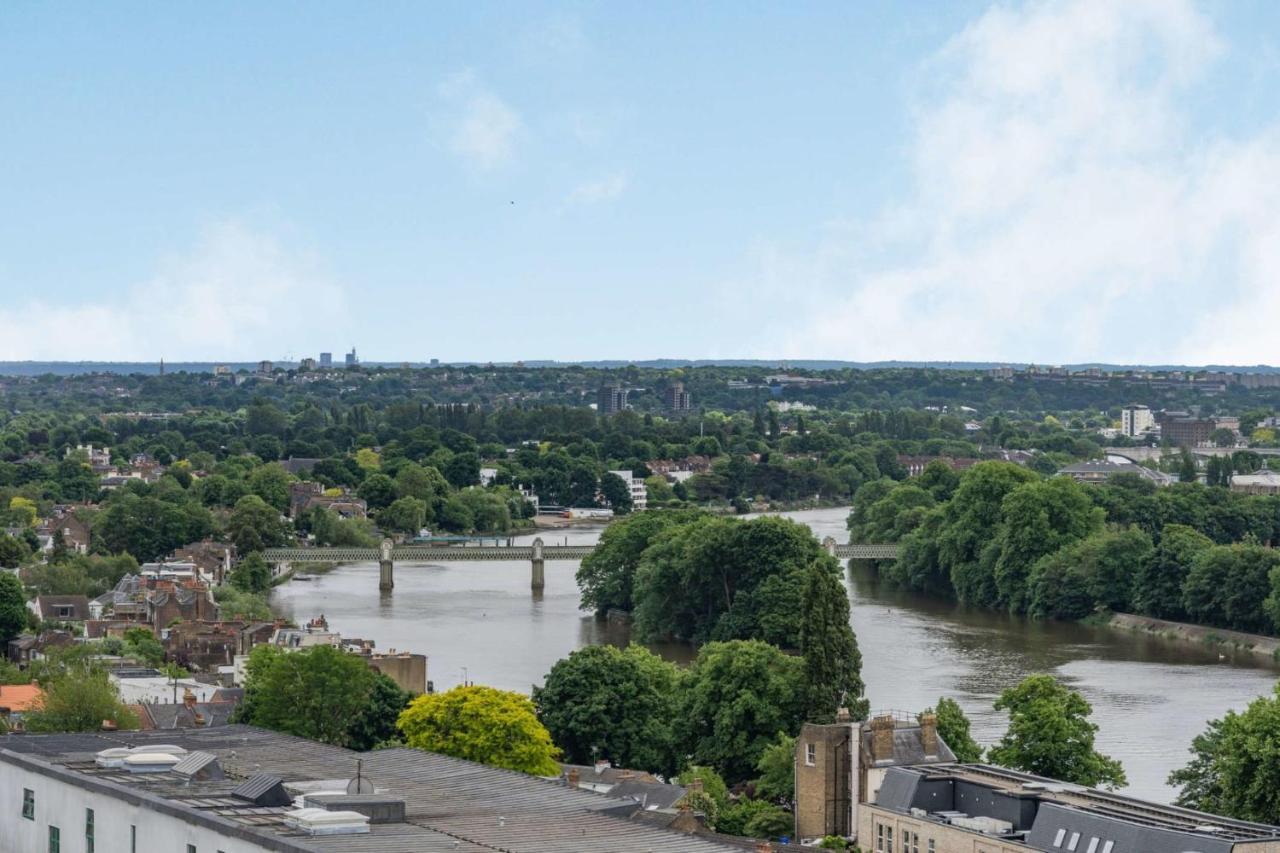 Modern Apartments In Brentford 2 Minutes Walk From Kew Bridge Dış mekan fotoğraf