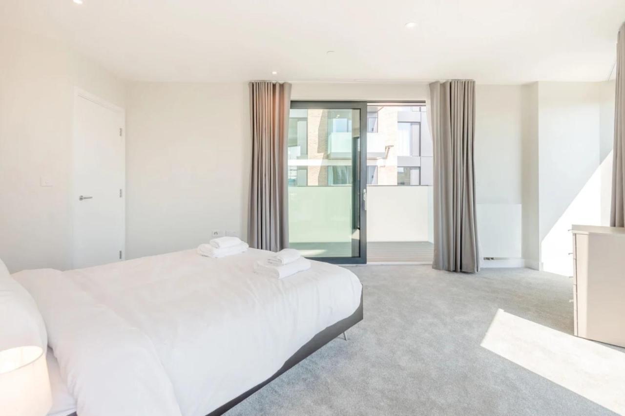 Modern Apartments In Brentford 2 Minutes Walk From Kew Bridge Dış mekan fotoğraf