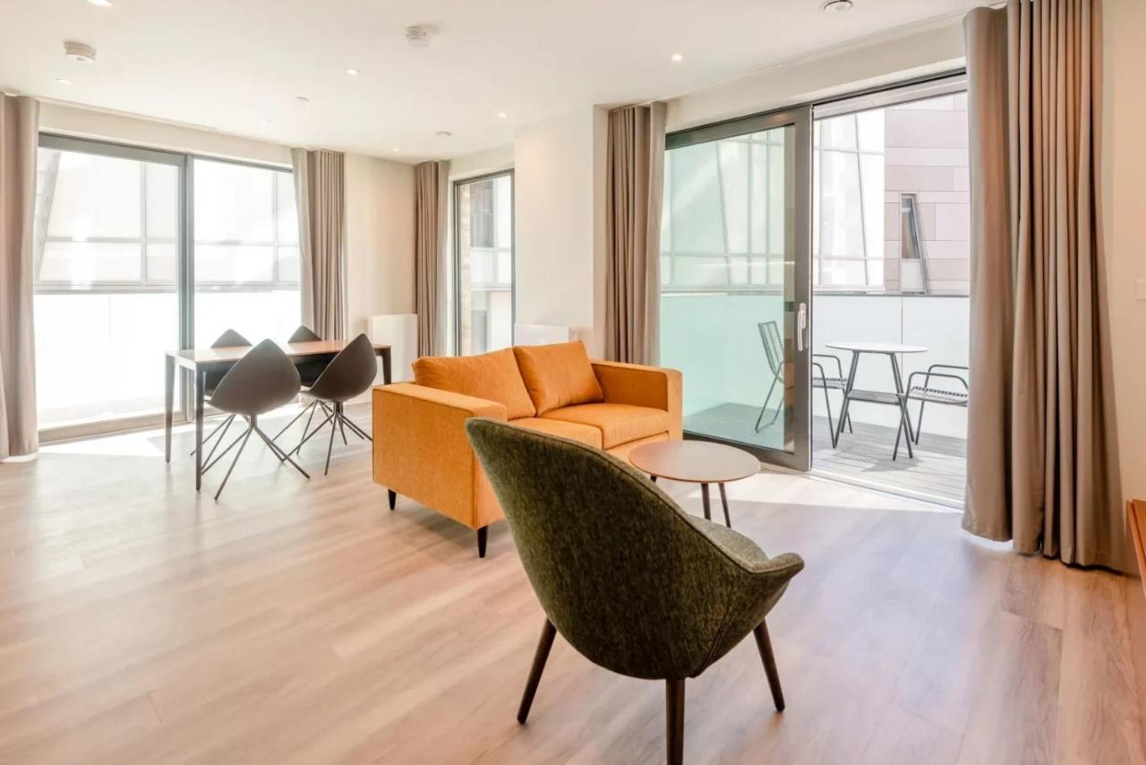 Modern Apartments In Brentford 2 Minutes Walk From Kew Bridge Dış mekan fotoğraf